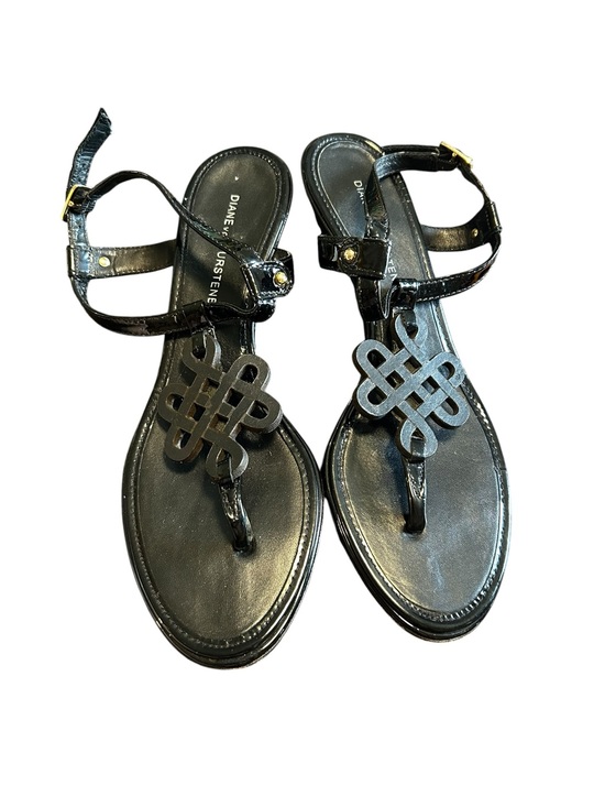 Diane Von Furstenberg Shoes - Diane Von Furstenberg DVF Black Patent Leather Knot Thong Wedge Sandals 6M